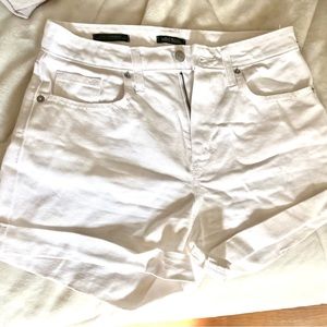 Wild Fable High Rise White Cuffed Shorts Size 0/25R